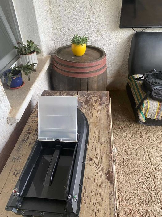 Лодка за захранка