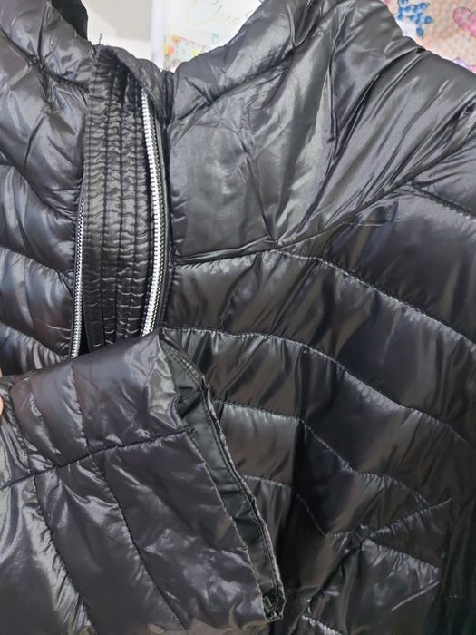 Vând jachetă damă