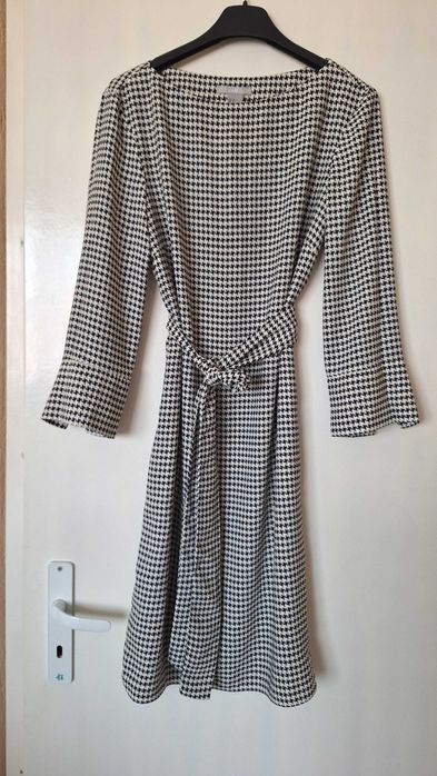 Дамска рокля H&M размер 36/S