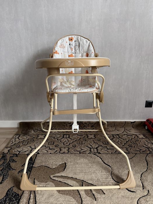 Детский стол для кормления