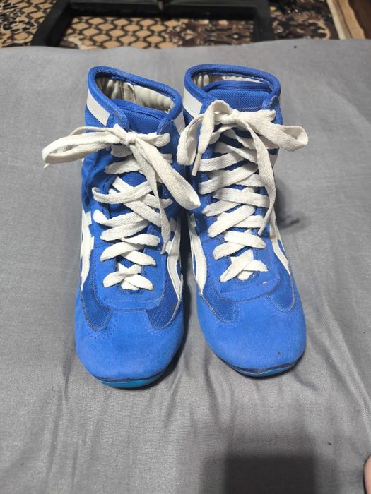 Продам борцовки для спорта