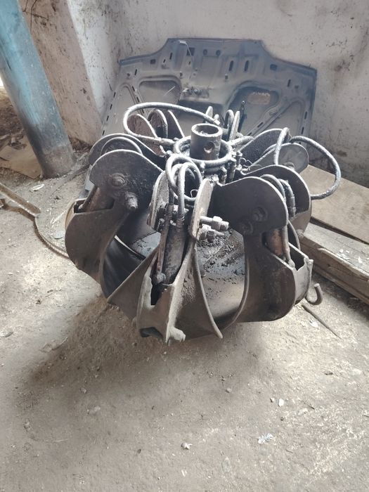 Продам грейферный захват для лома