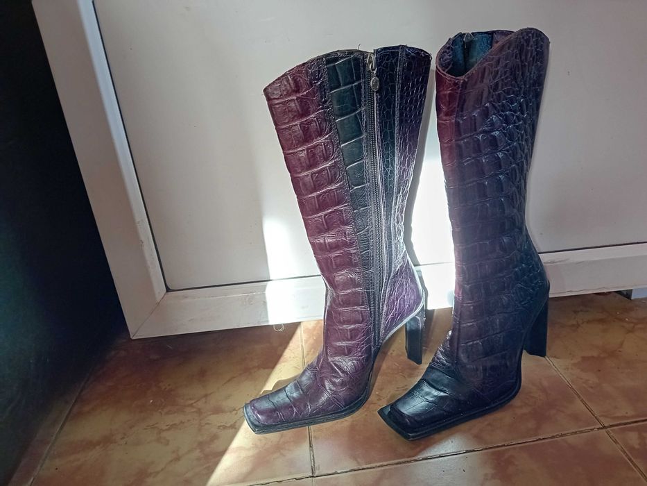 Cizme din piele de crodil si piele de piton