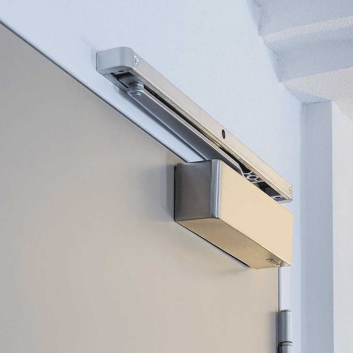 Доводчик для двери в широком ассортименте