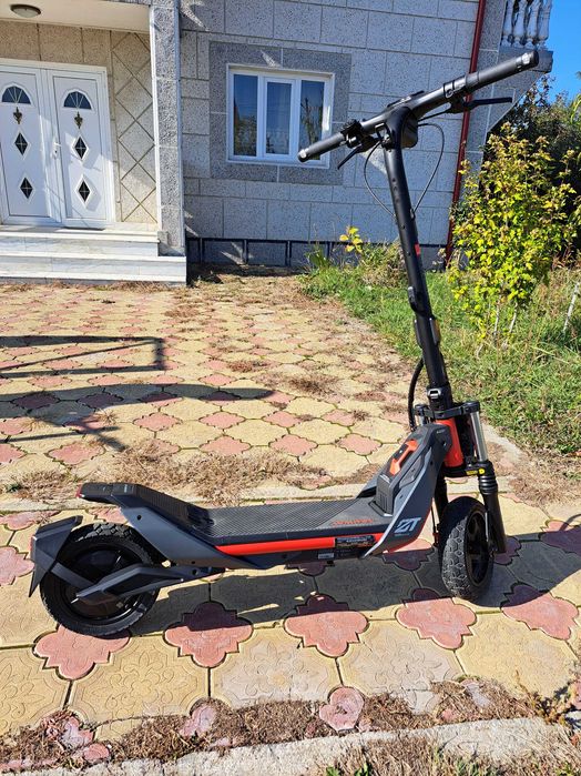 Trotineta electrica SEGWAY ZT3 Pro - ca nouă și super ieftină 3100 lei