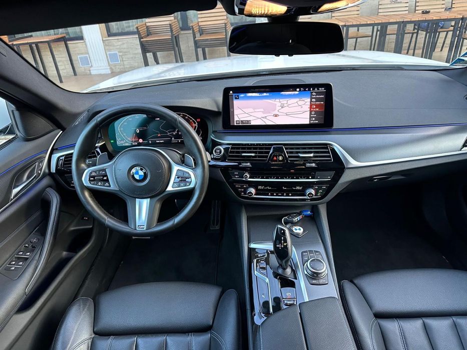 Bmw 520d -190cp-11/2022-Facelift -M paket-Mild Hybrid-Variante Auto