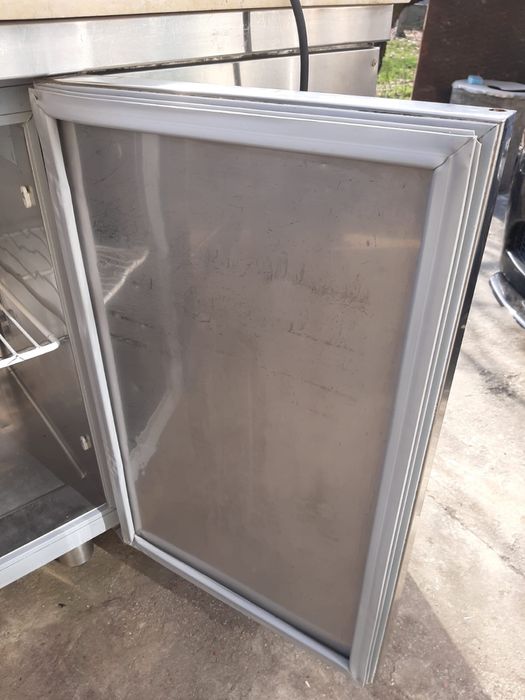 Masa rece cu blat de marmura/teflon