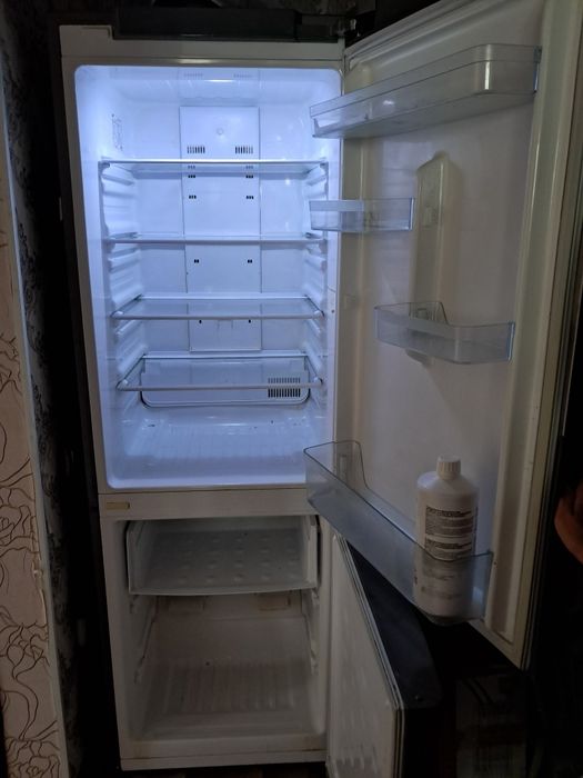 Продается холодильник