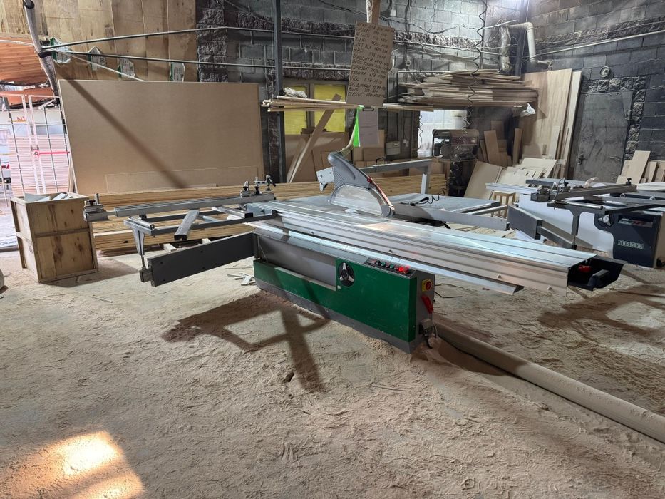 Продам формптно раскроечный станок форматник