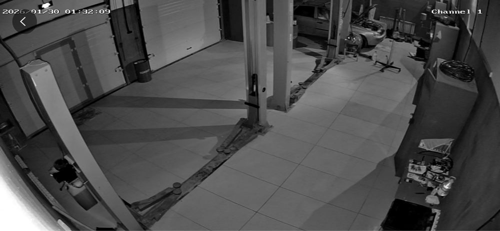 Продам новые подьемники 3шт