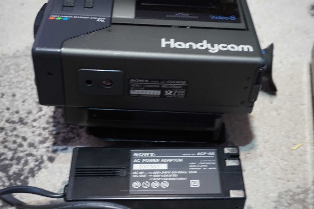camera video 8  SONY CCD-M10E cu probleme