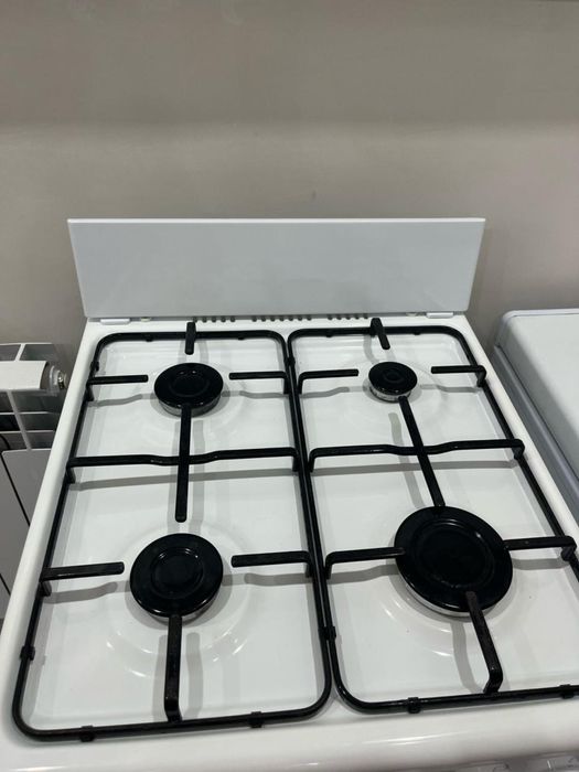 Продам Газовую плиту