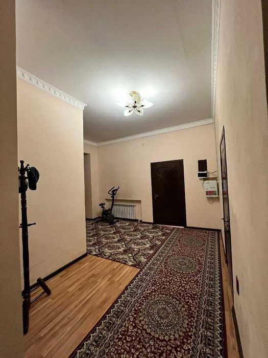 ПРОДАЕТСЯ КОТТЕДЖ/ 5 комнат/ 6 соток/ Бектемир