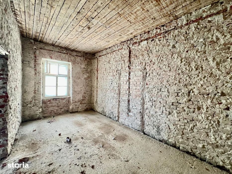Casa 3 camere - 88 mp, proiect de renovare - Centrul Istoric