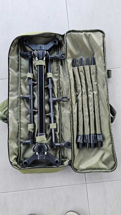 Rod Pod NGT pentru 3 lansete – stare excelentă