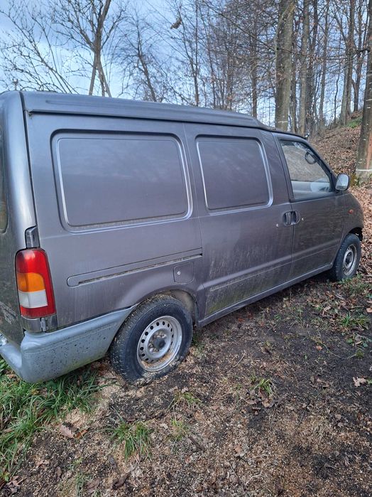Nissan vanette cargo