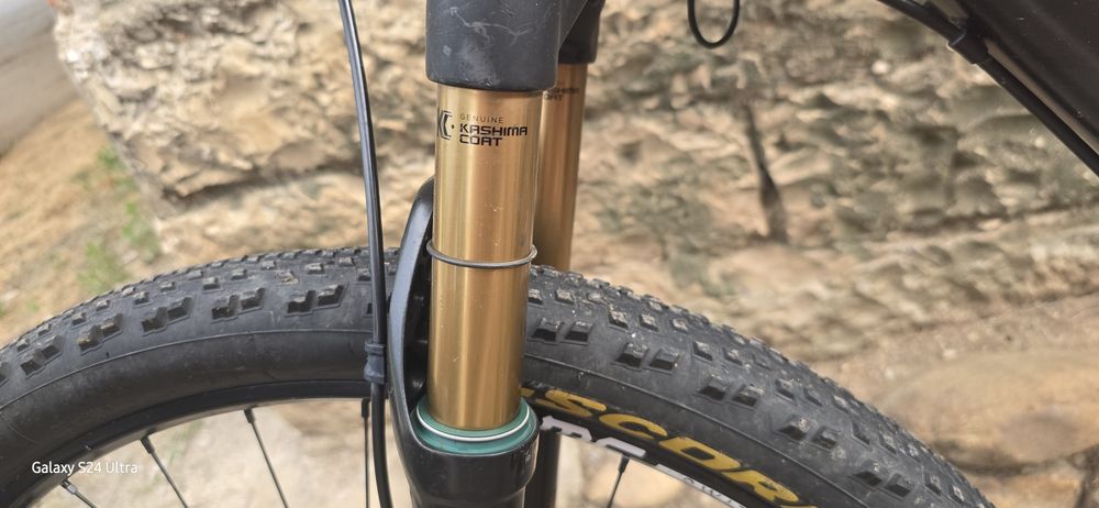 BMC fourStroke 01 карбонов 29 , М размер , 10,300 кг