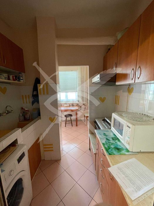 Дава се под наем Тристаен апартамент в Варна, Левски - 55 кв.м за 400 € - Снимка #2