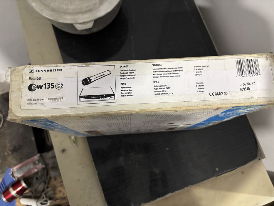 Продам профессиональный микрофон sennheiser ew 100 g2