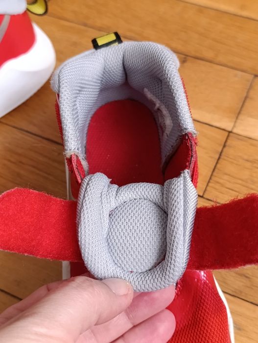 Маратонки Nike Team Hustle - 28,5  ном.