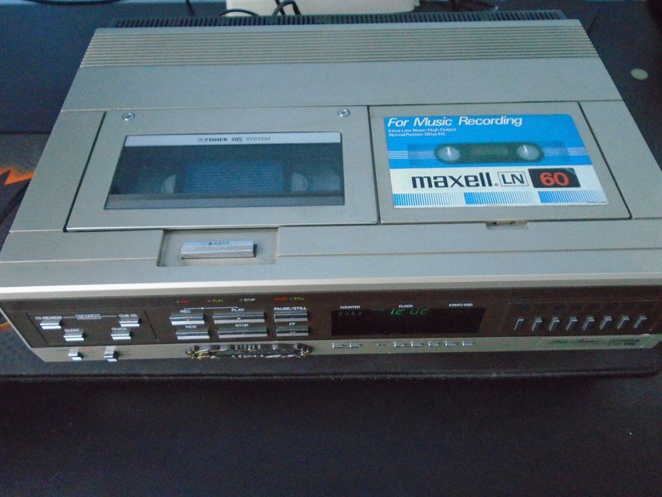 видео Fisher fvh-d520