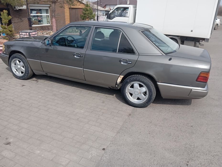 Мерседес 230 продам!