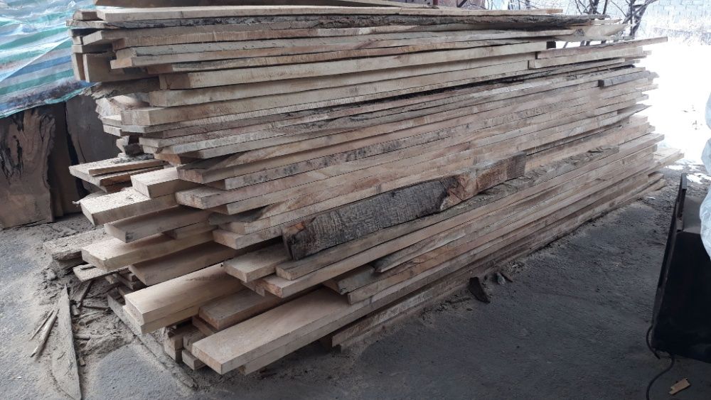 Пилорама распил брёвен на доски