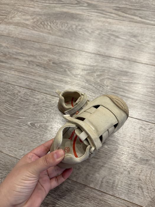 Сандали biomecanics