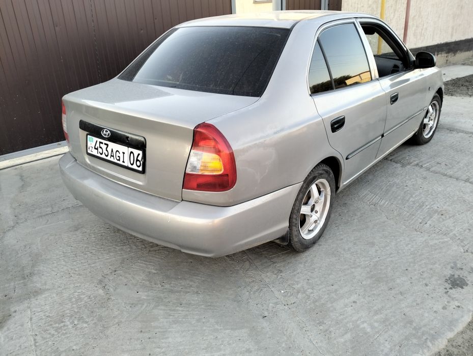 Продаю автомобиль марки Хёндай Акцент 2008 гв.,
