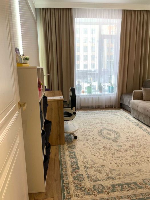 Евротрешка на левобережье столицы Астаны