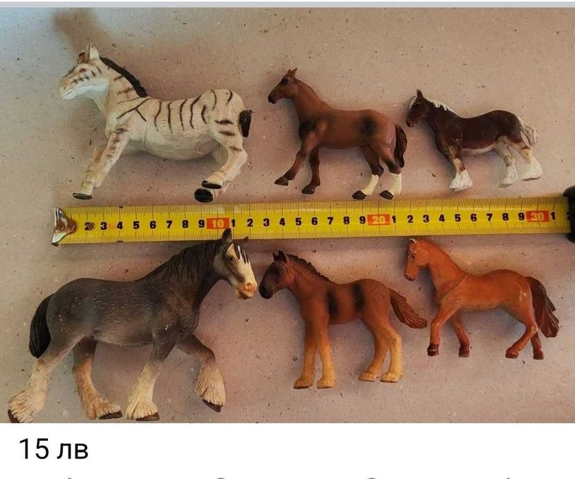 Фигурки от лична колекция