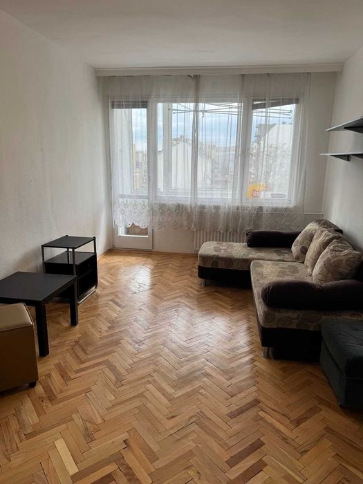 Дава се под наем Едностаен апартамент в София, Банишора - 42 кв.м за 398.82 € - Снимка #2