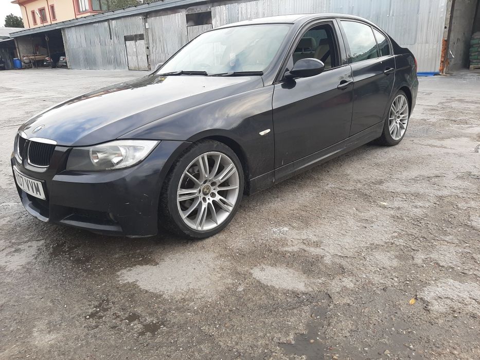 Aripa stanga/dreapta bmw e90/e91