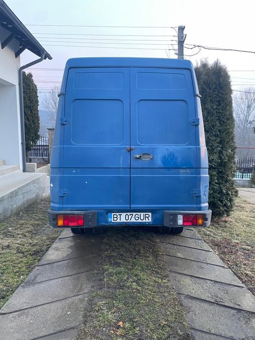 De vânzare mașină