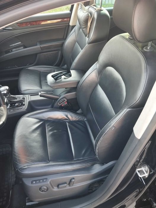 Vând Skoda Superb Elegance Limousine DSG 2012