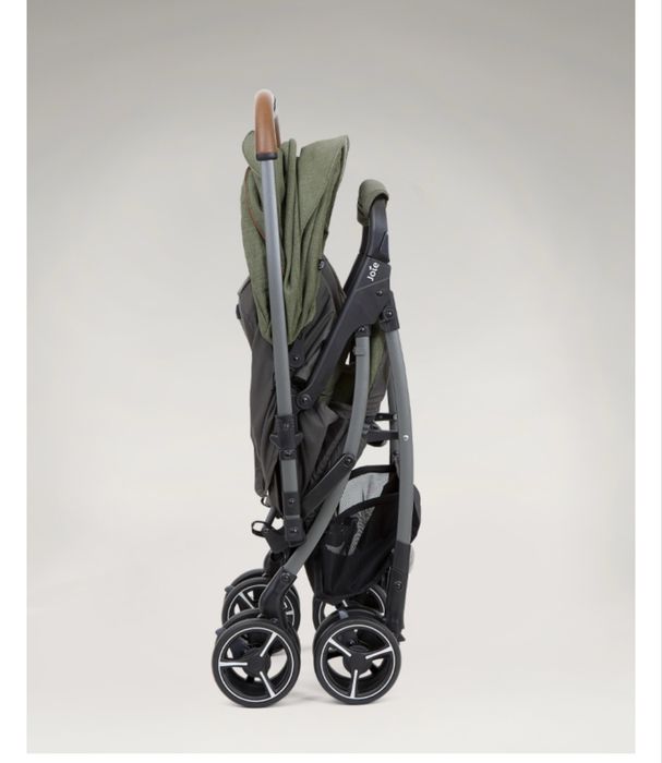 Коляска детская отличного качества