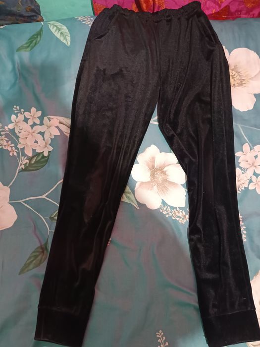 Pantaloni de catifea  damă
