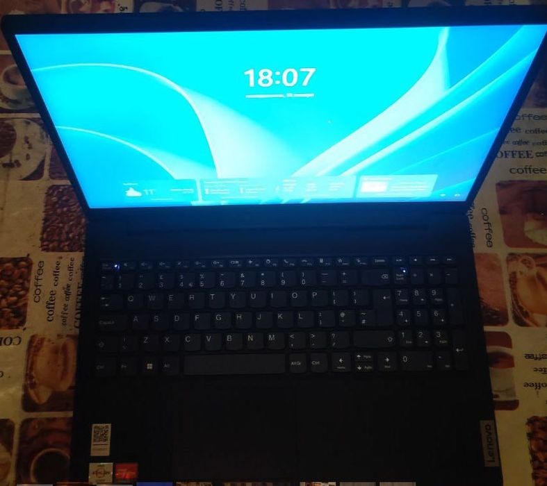 Computer and planshet