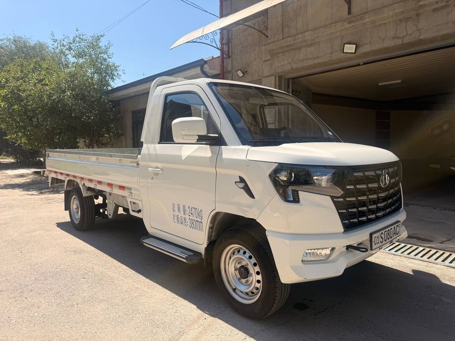 CHANGAN ideal sotiladi