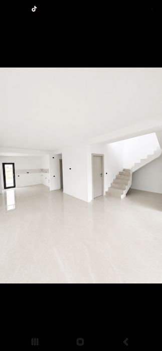 De vanzare casa-vila comuna Berceni/schim cu apartament