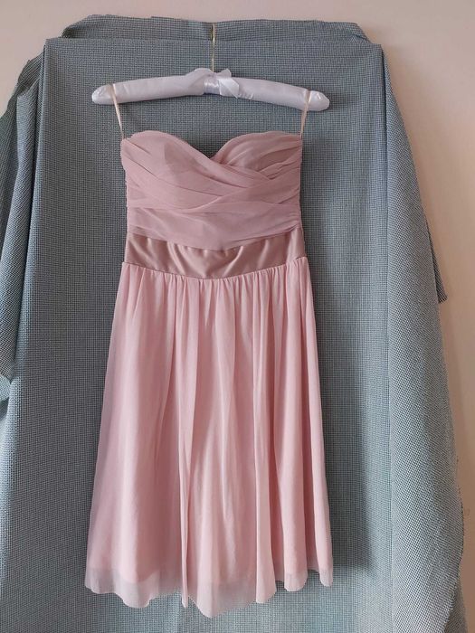 Rochie fără bretele Elise Ryan Măsura 36