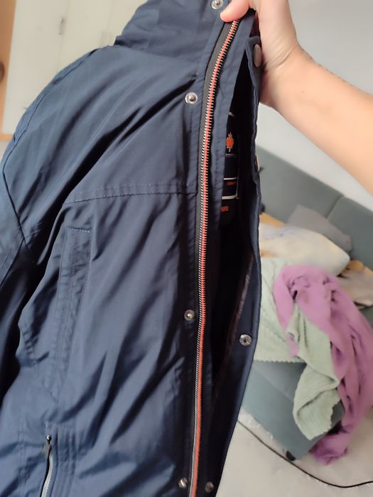 Продам мужскую  куртку