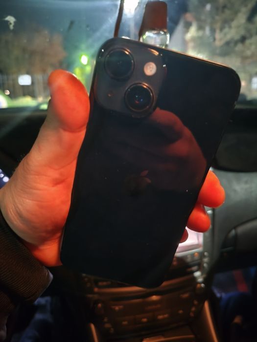 Продам Айфон 14  128гб