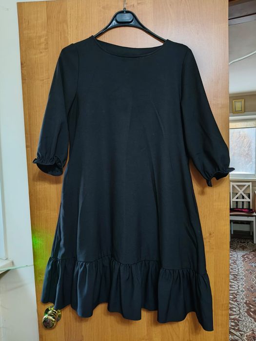 Платья по 3000 тысячи