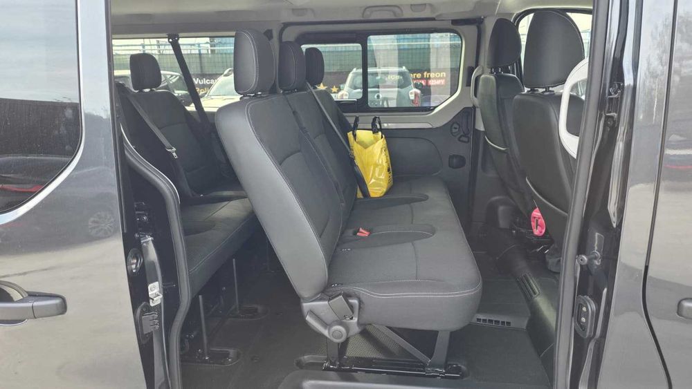 Inchiriere Auto / Rent a Car 7+1