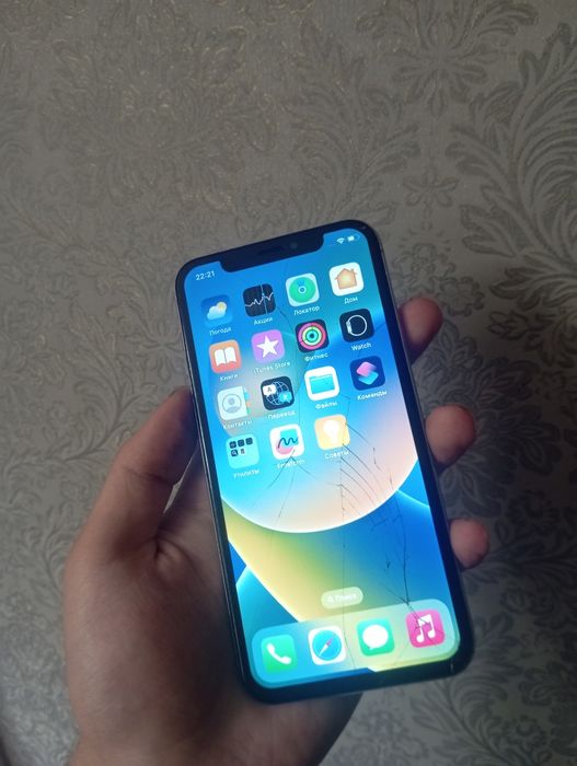 Продам айфон х 256гб