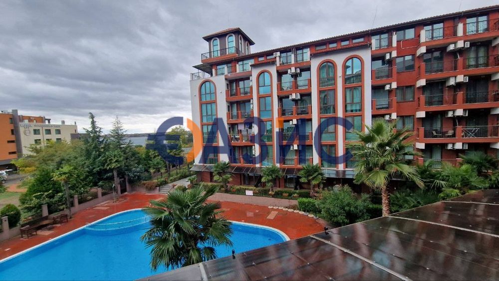 Апартамент с 2 спални, 3ет., "Шато дел Марина", Несебър, България, 112