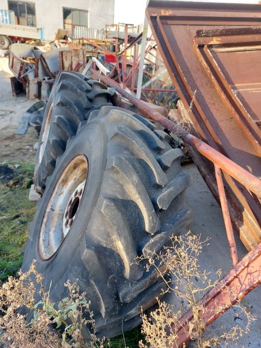 Продам колеса на комбайн