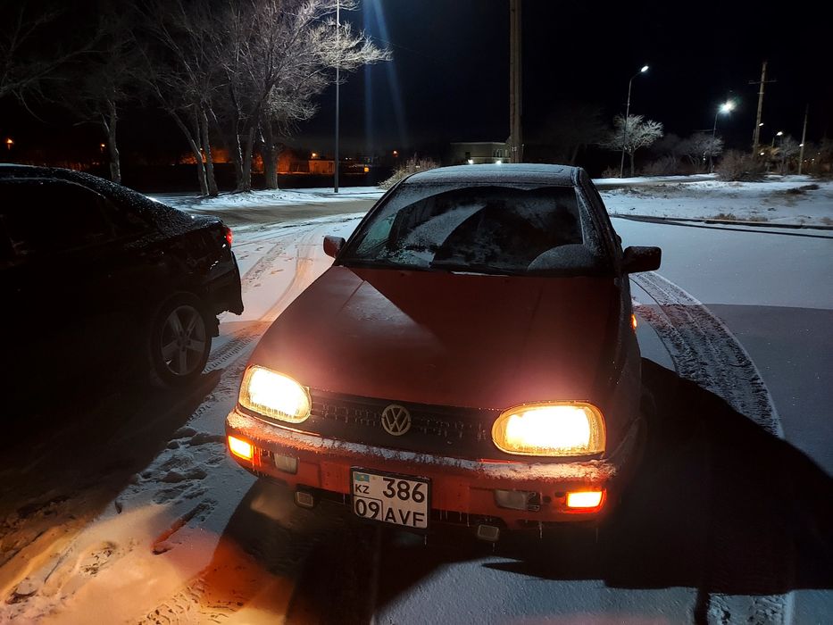 Срочно продаётся гольф 3