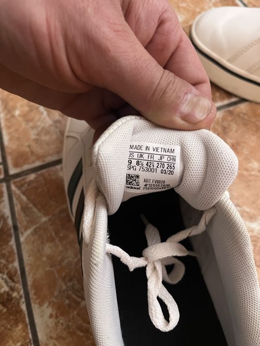 Adidasi barbati nr 42 2/3